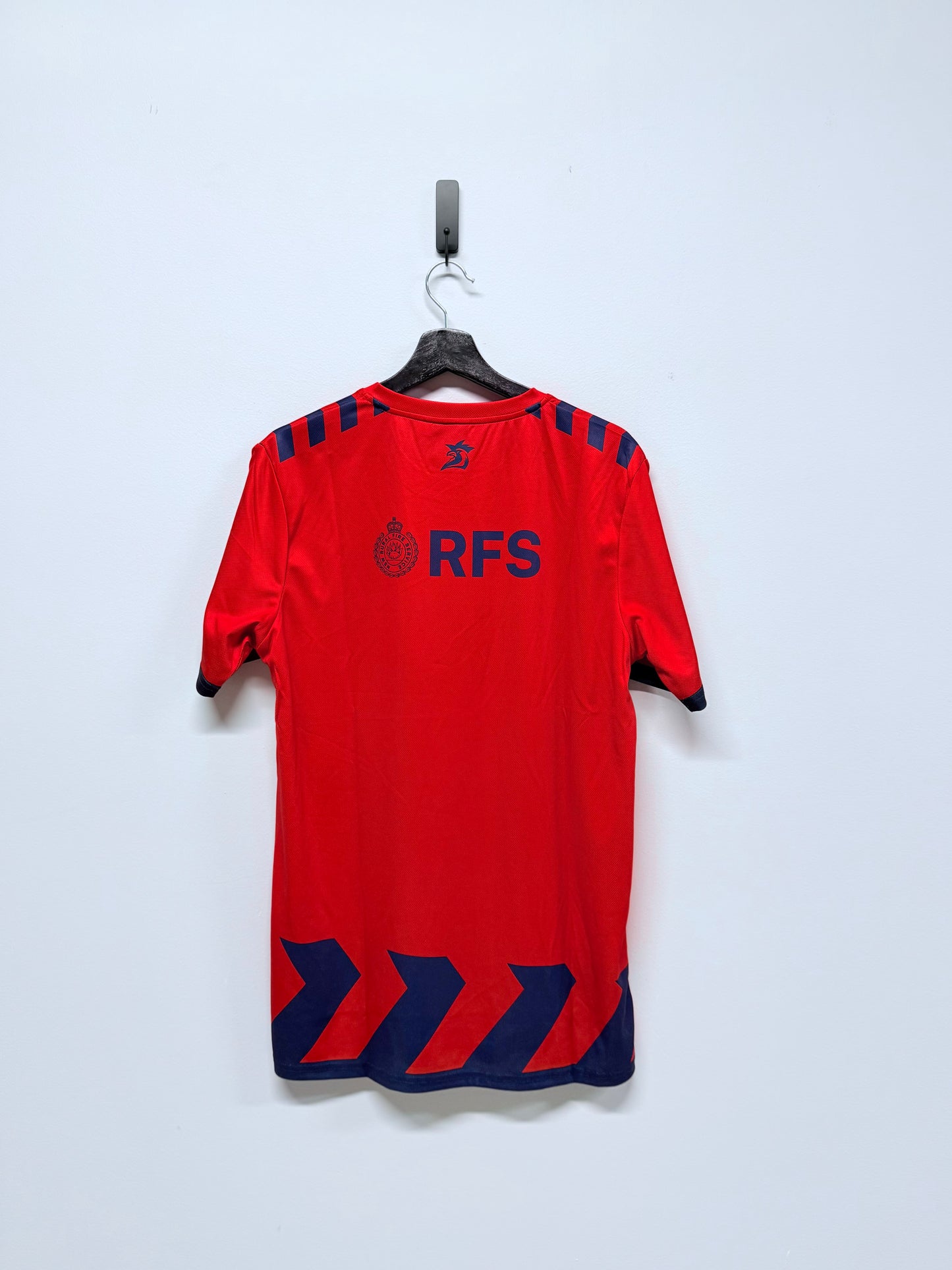 2025 Sydney Roosters RFS Captains Run Training Tee