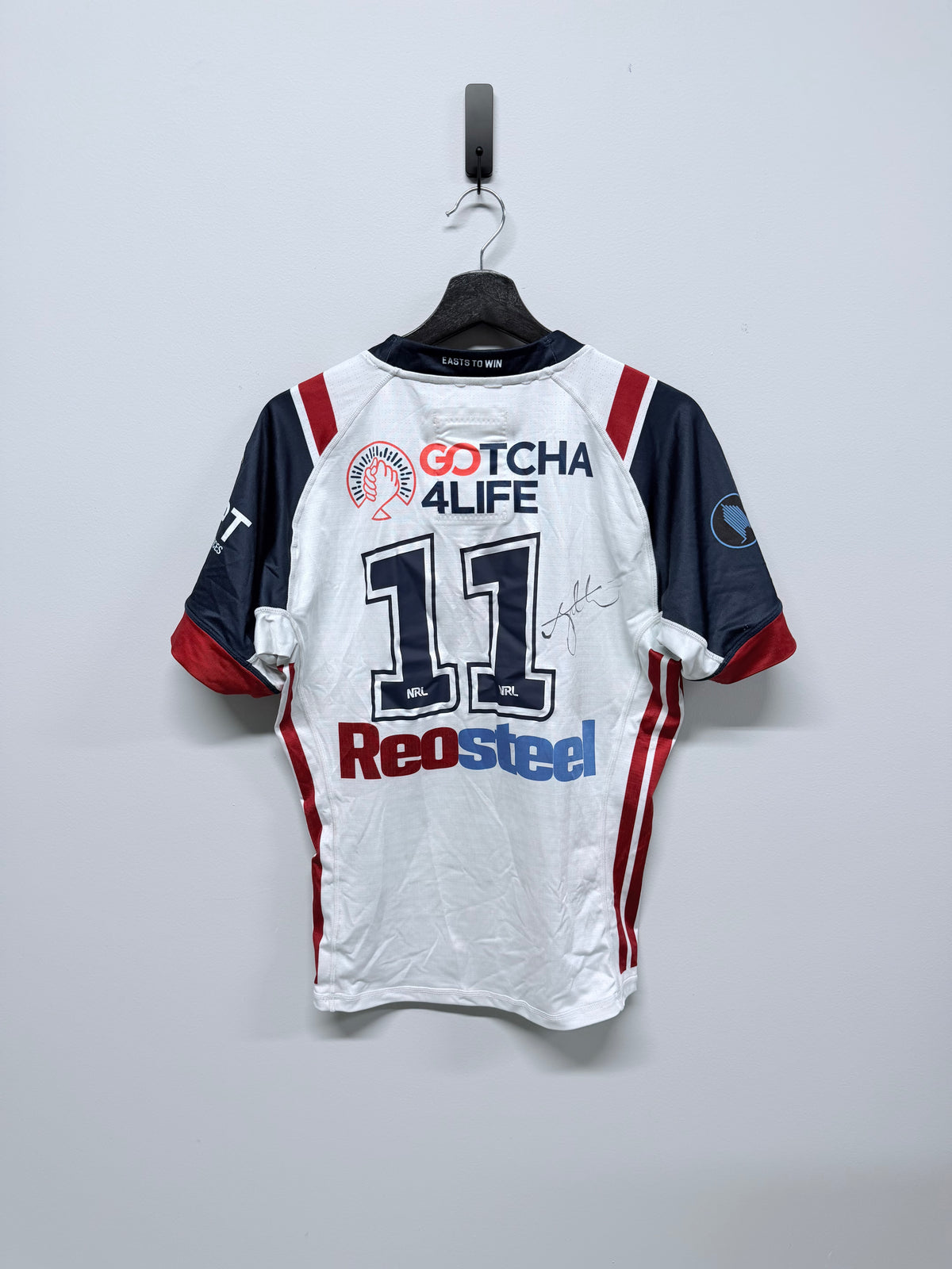 Angus Crichton Round 4 Match Worn and Signed Gotcha 4 Life Jersey